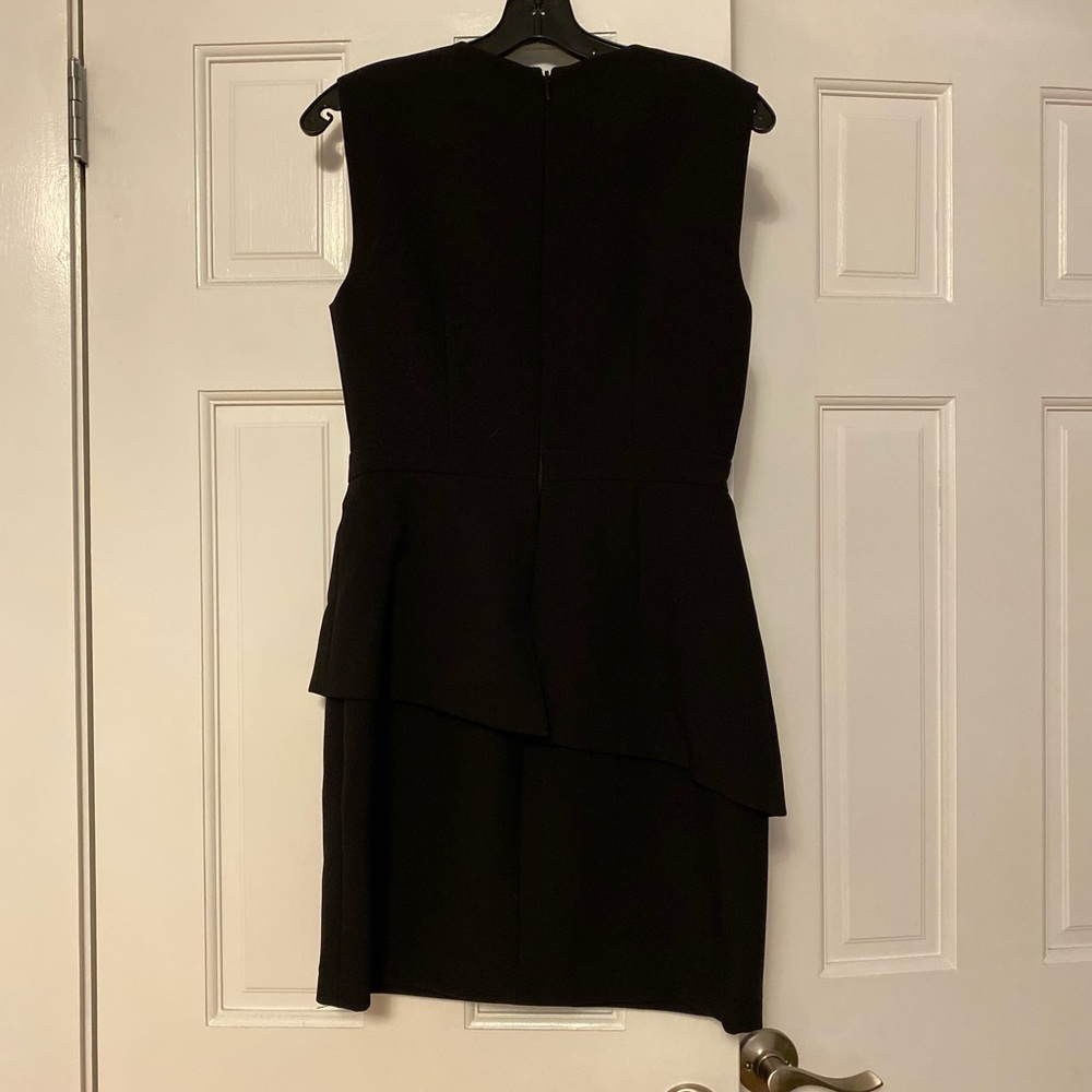 Super Structured Lbd With Ruffle And Zipper Detai… - image 6